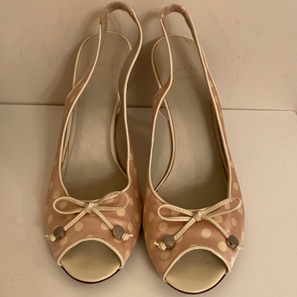 Circa Joan & David Pink Polka Dot w/ Bow Heels - Picture 2 of 12